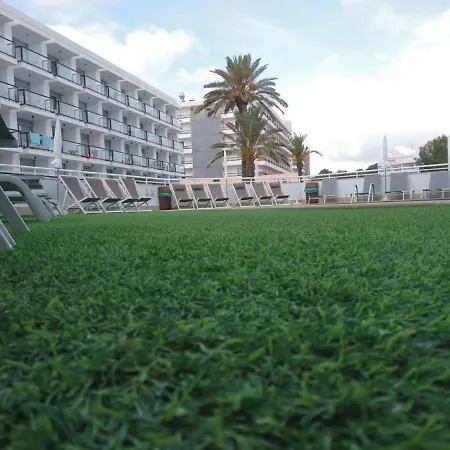 Aparthotel Es Cane *