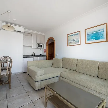 Aparthotel Es Cane