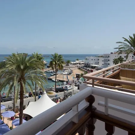 Es Cañe Apartahotel