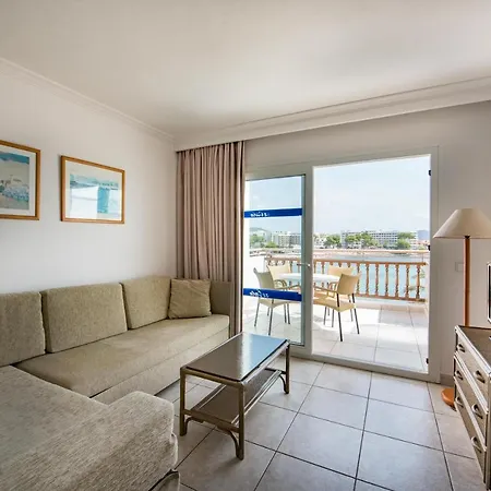 Es Cañe Apartahotel *